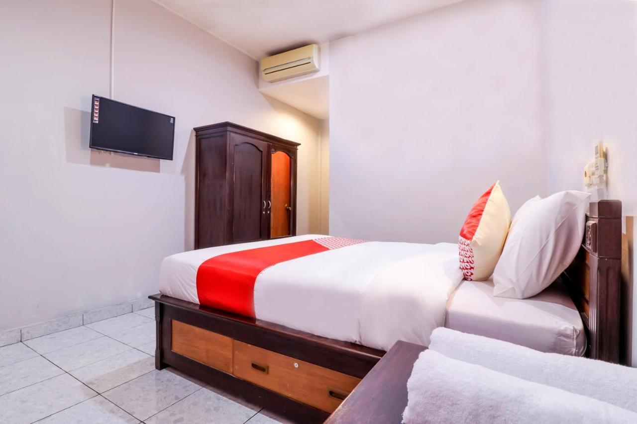 Oyo 2411 Taman Mekar Beach Inn 2 Kuta Lombok Exterior foto